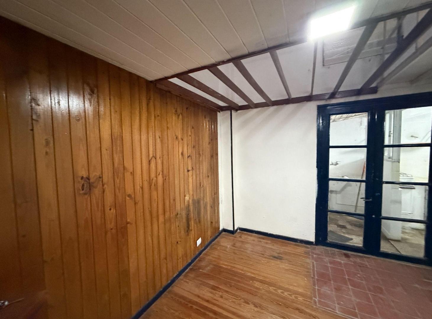 Foto de DEPARTAMENTO 2 AMBIENTES A REFACCIONAR VENTA, imagen 3