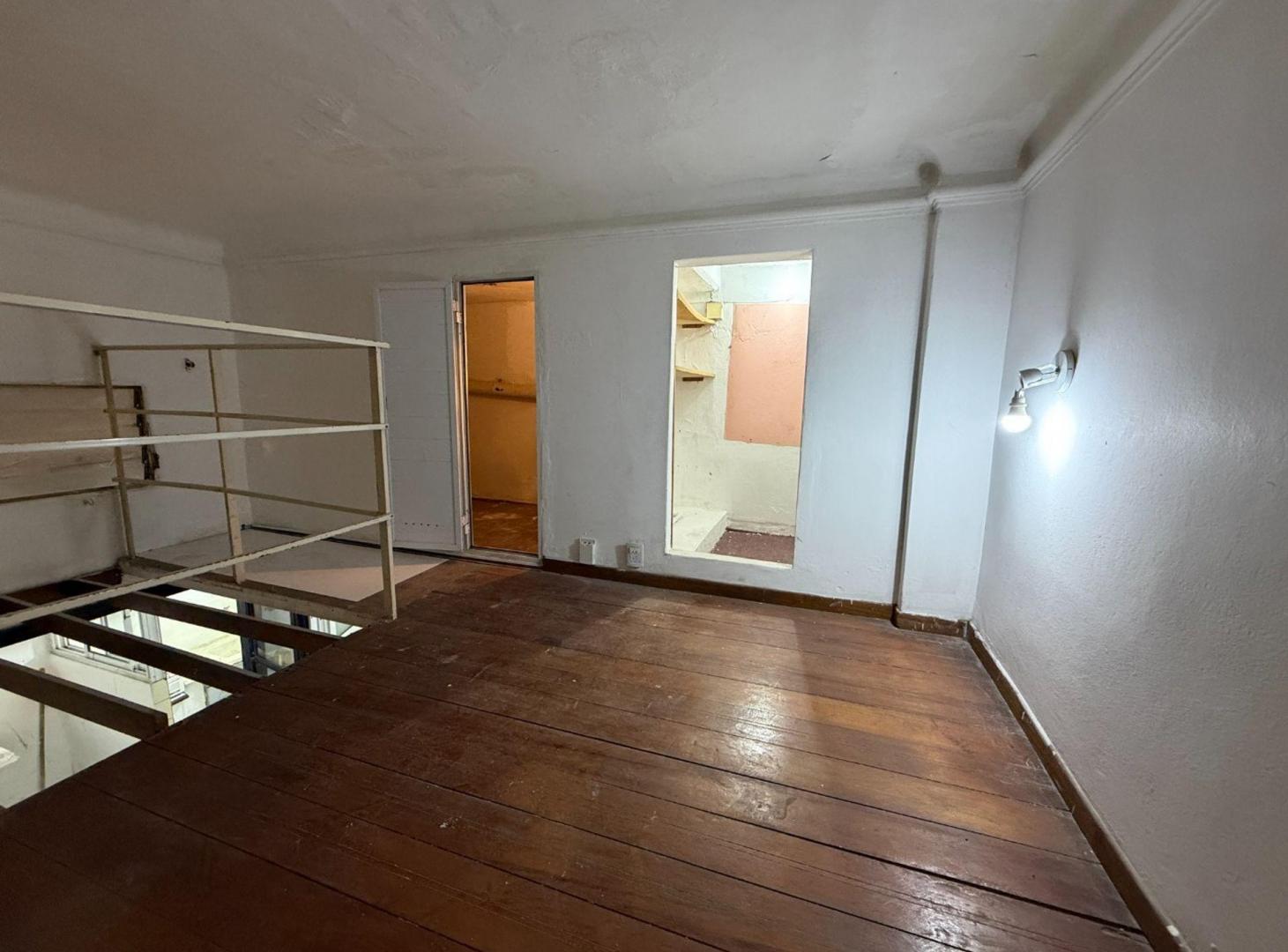 Foto de DEPARTAMENTO 2 AMBIENTES A REFACCIONAR VENTA, imagen 5