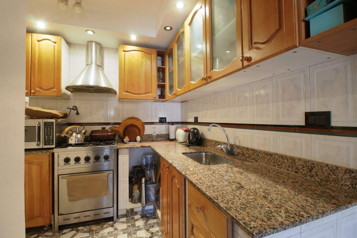 Foto de DEPARTAMENTO DE 3 AMBIENTES Y MEDIO VENTA FLORES, imagen 1