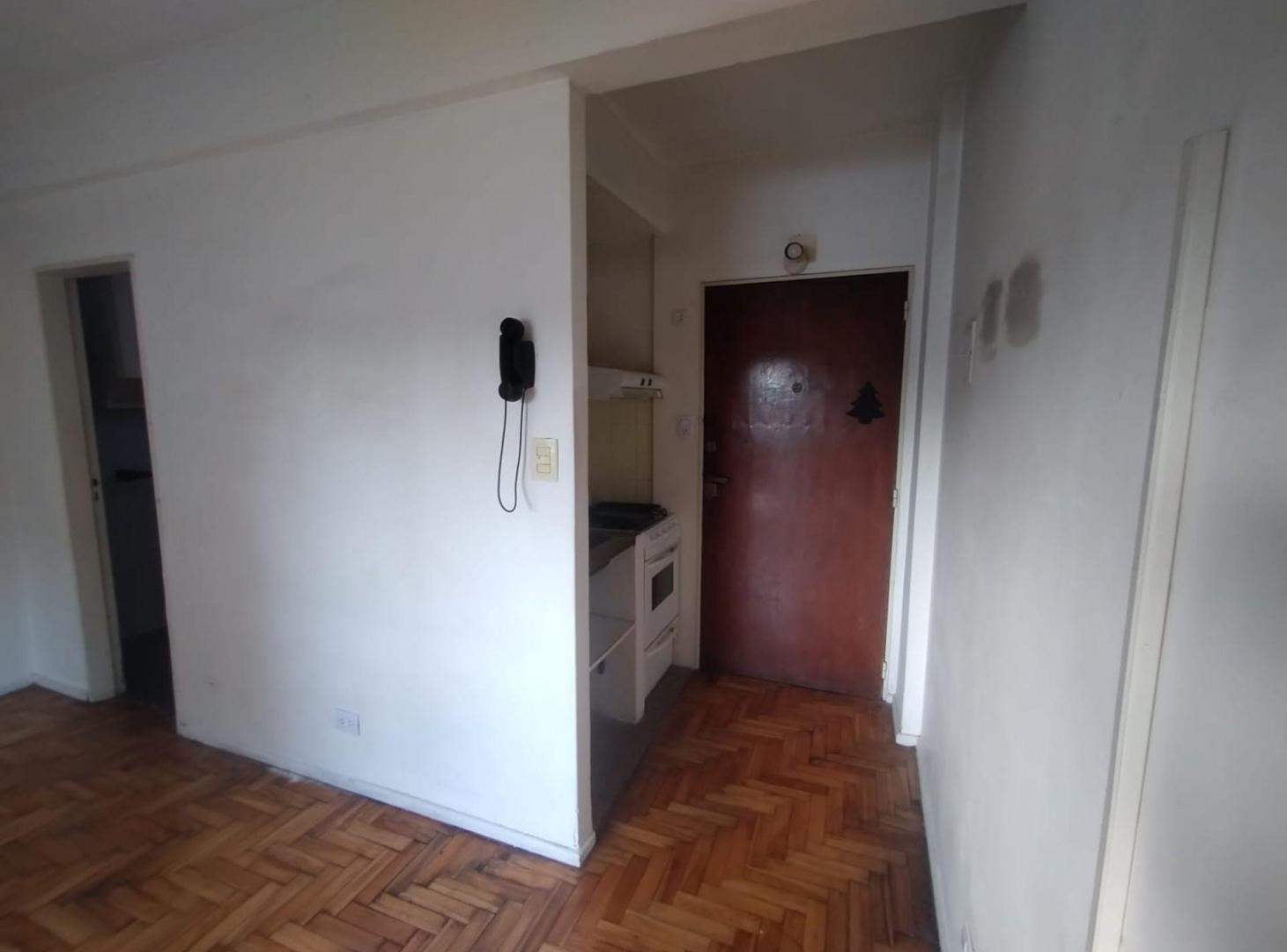 Foto de ALQUILER DEPARTAMENTO CONSTITUCION BALCON PISO 5, imagen 2