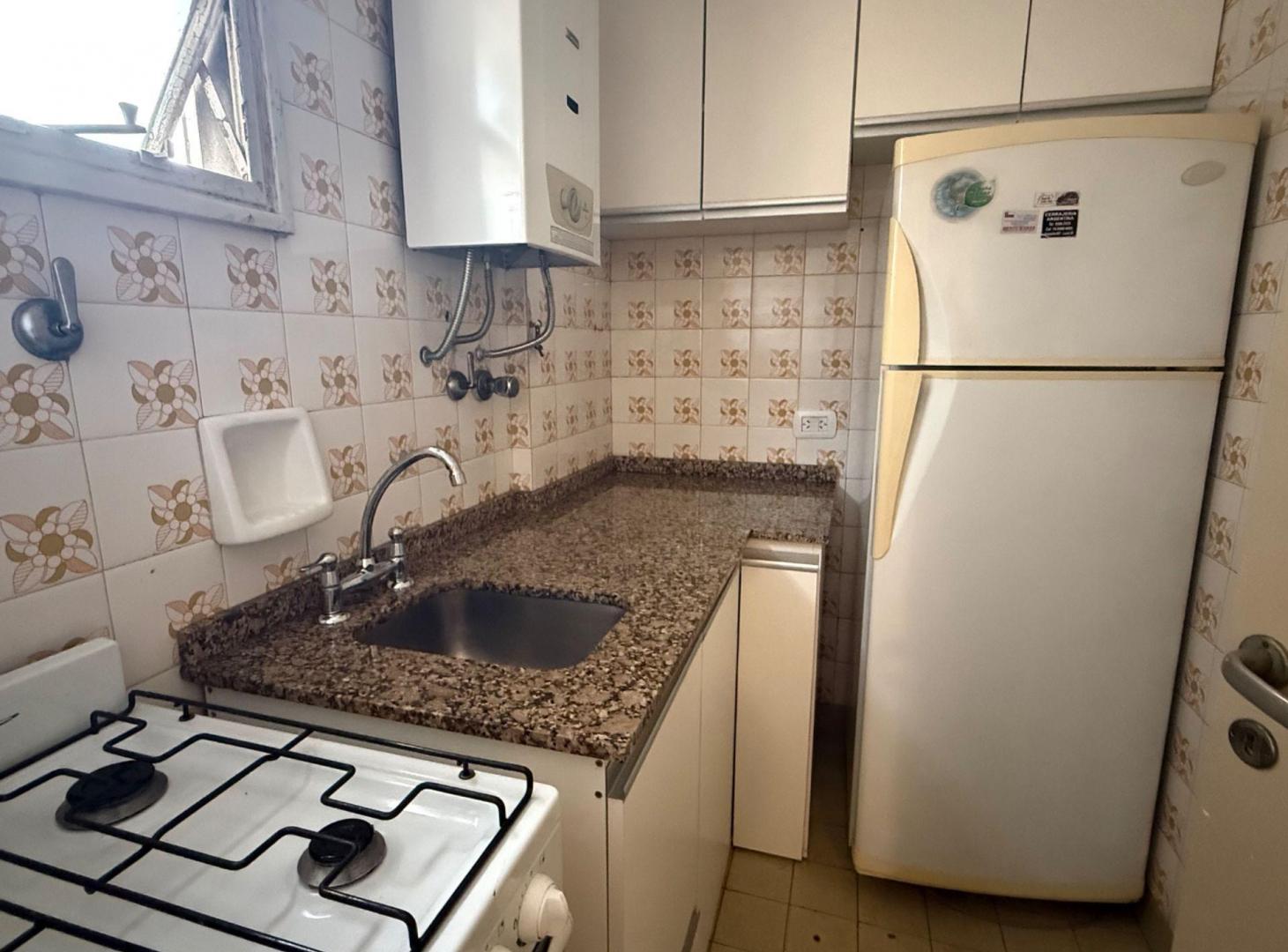 Foto de VENTA MONOAMBIENTE Y BAULERA RETIRO, imagen 2