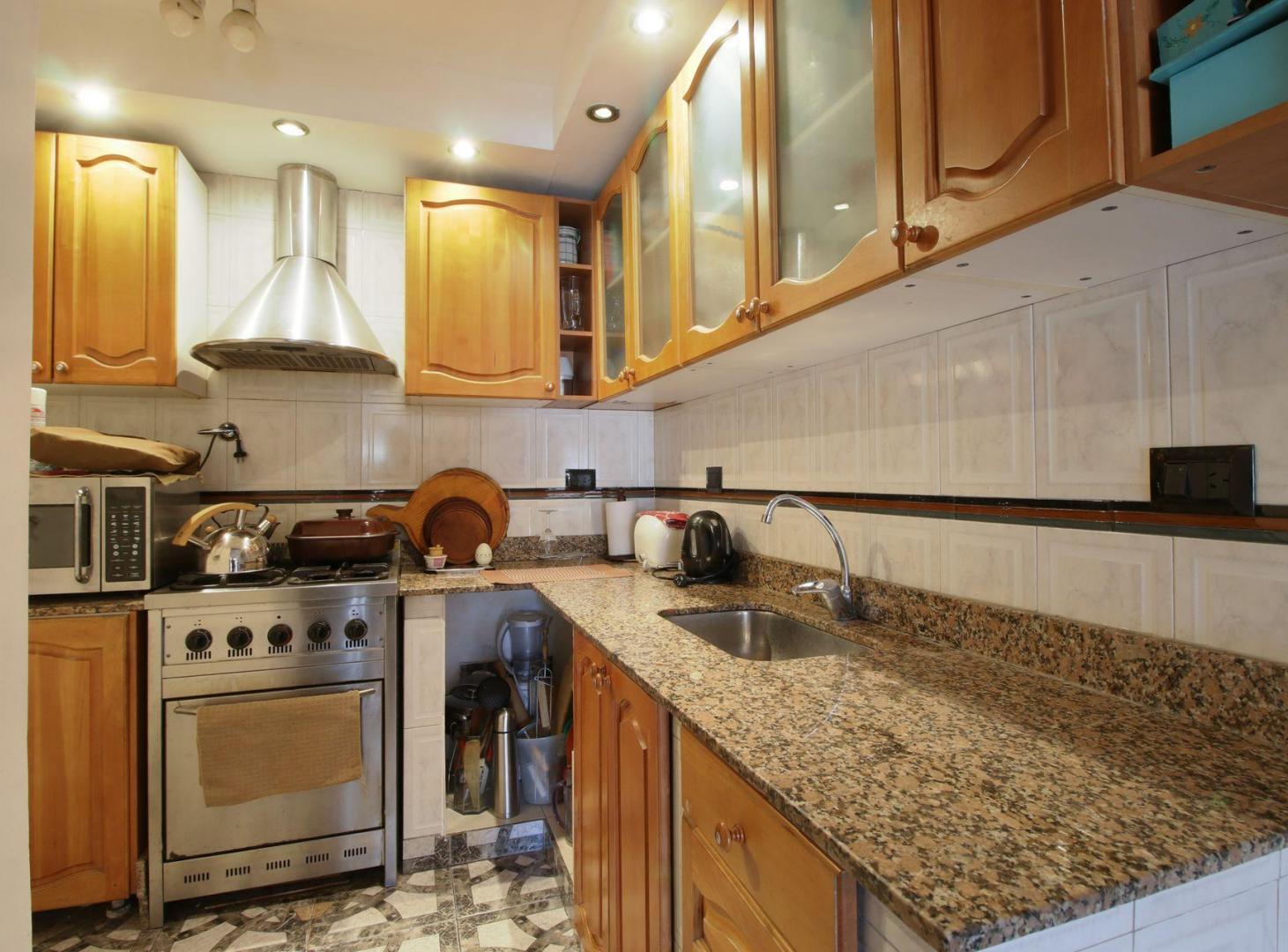 Foto de DEPARTAMENTO VENTA DE 3 AMB. Y MEDIO APTO CREDITO, imagen 2