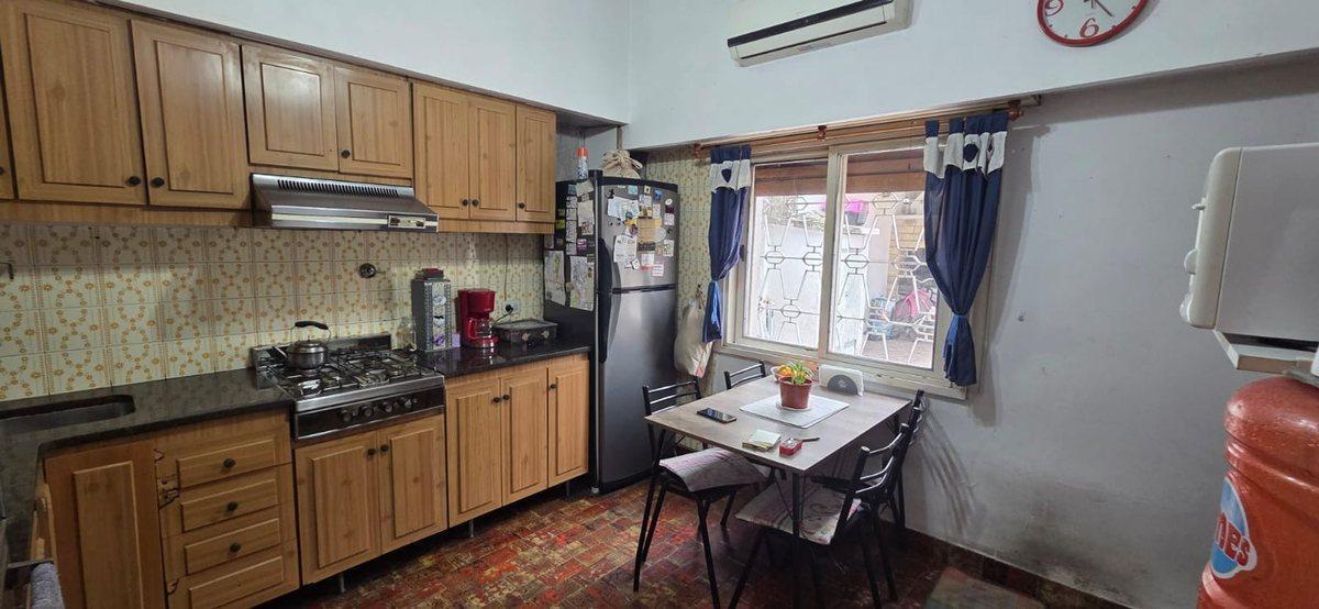 Foto de VENTA CASA 3 AMBIENTES SAN JUSTO COCHERA PATIO, imagen 3