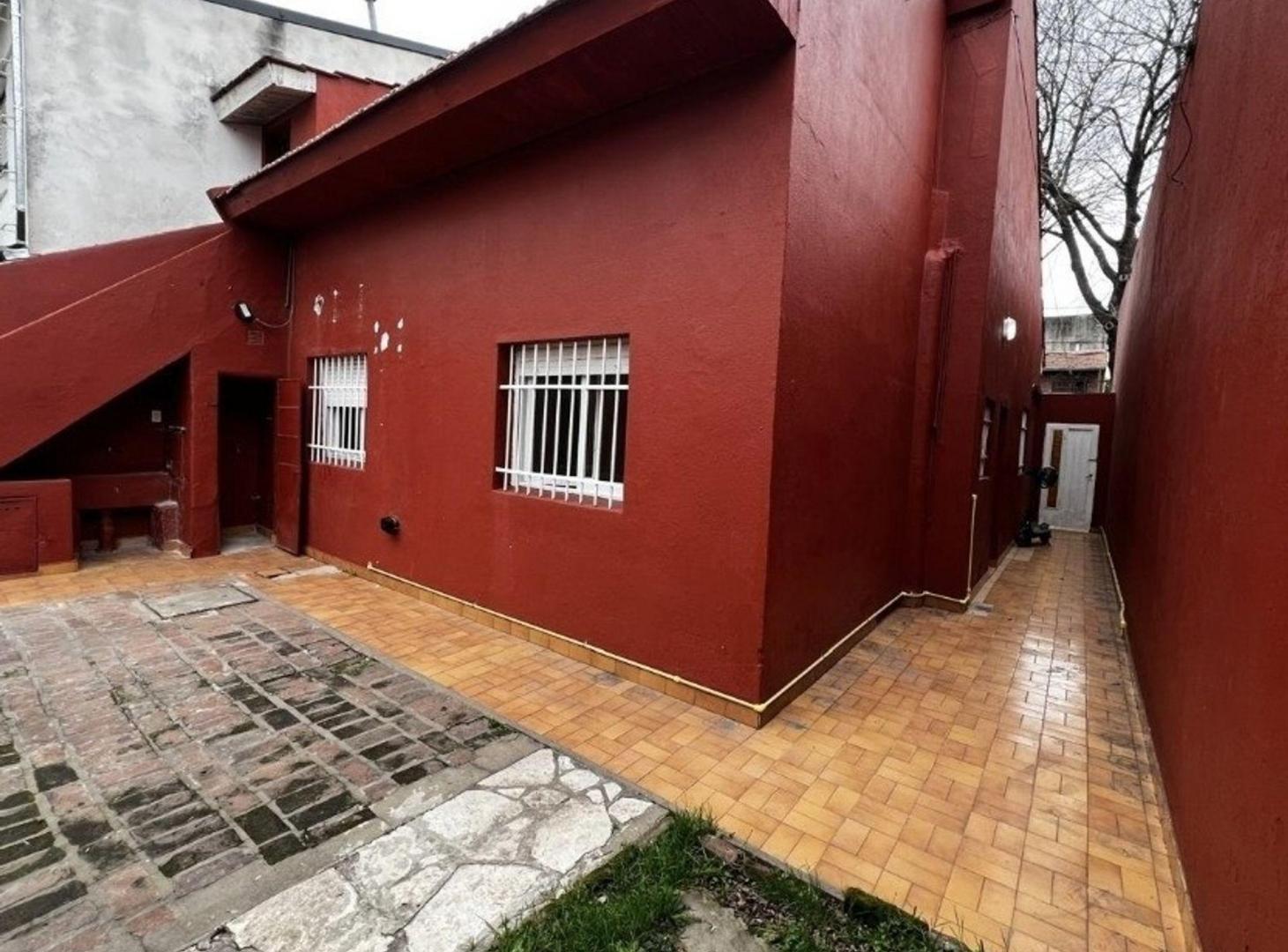 Foto de Venta Casa con parque en Olivos, imagen 4