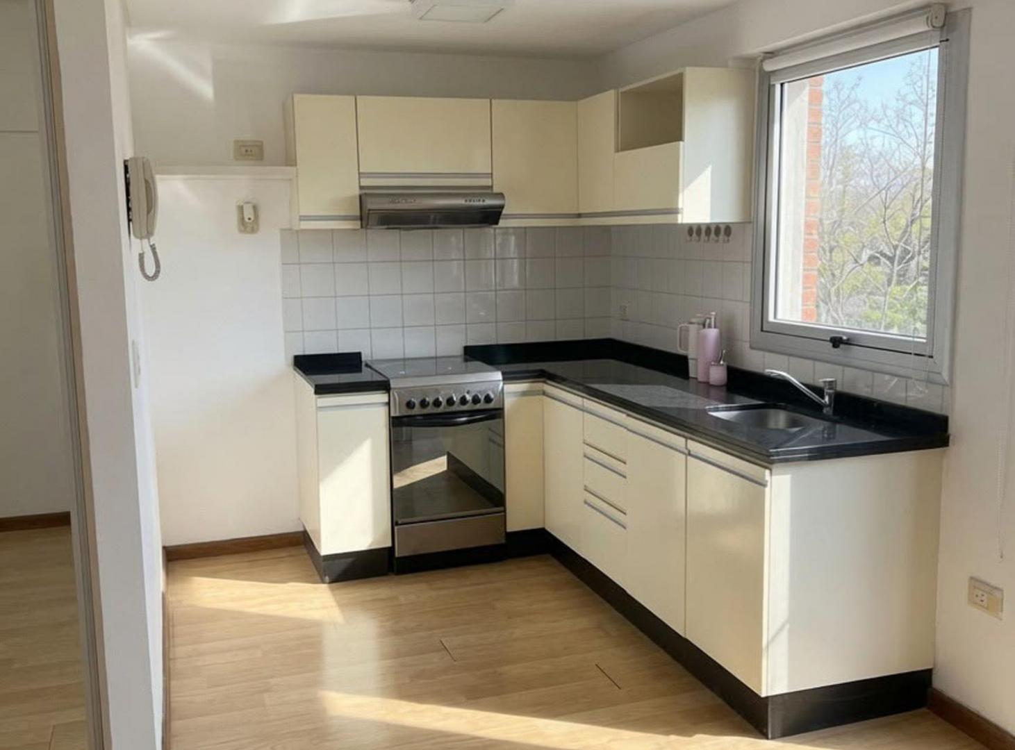 Foto de VENTA MODERNO MONOAMB-J.BONIFACIO 1600-CABALLITO, imagen 5