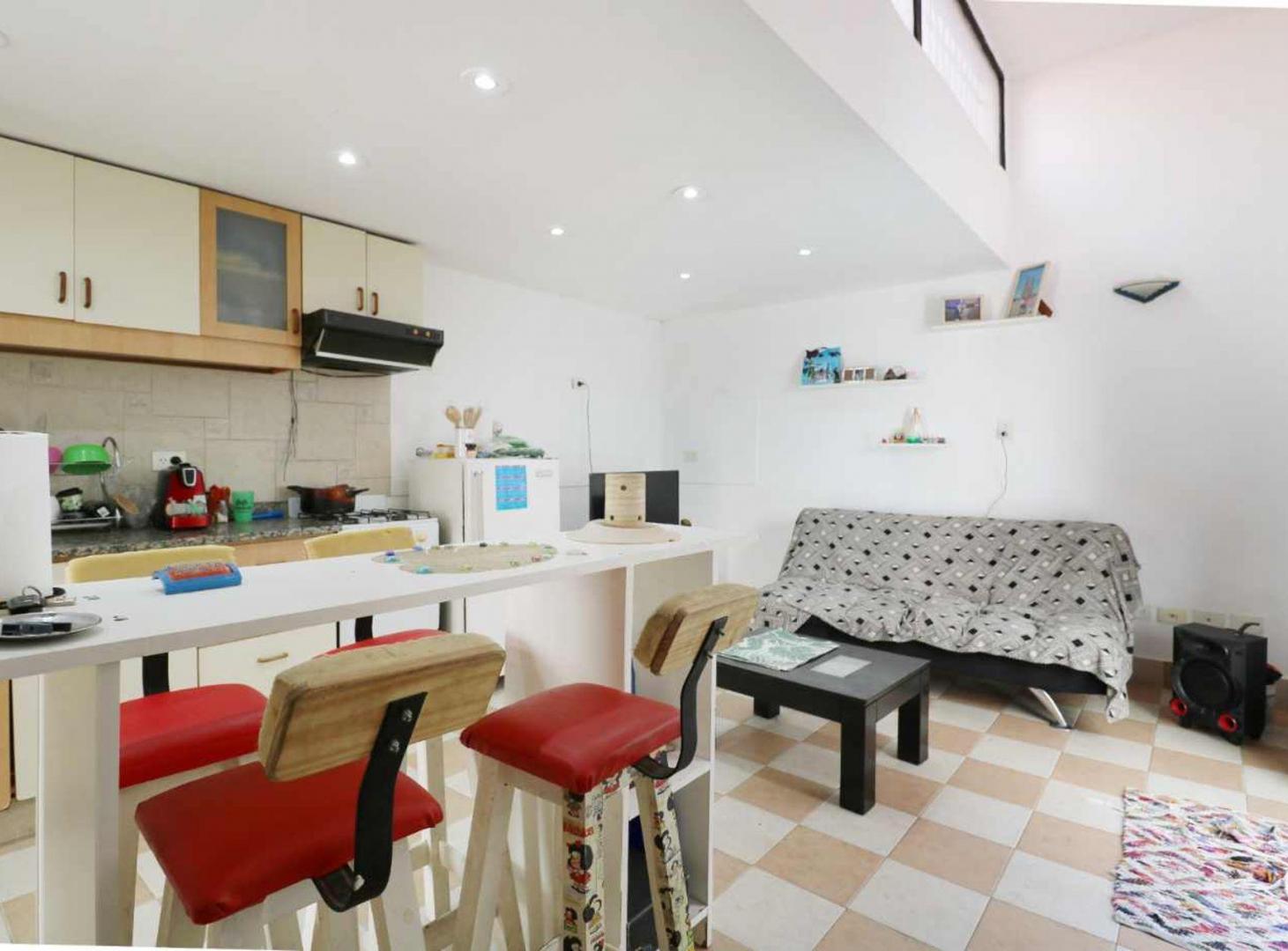 Foto de Casa 5 Amb. c/ Terraza Villa Pueyrredón 2 familias, imagen 4