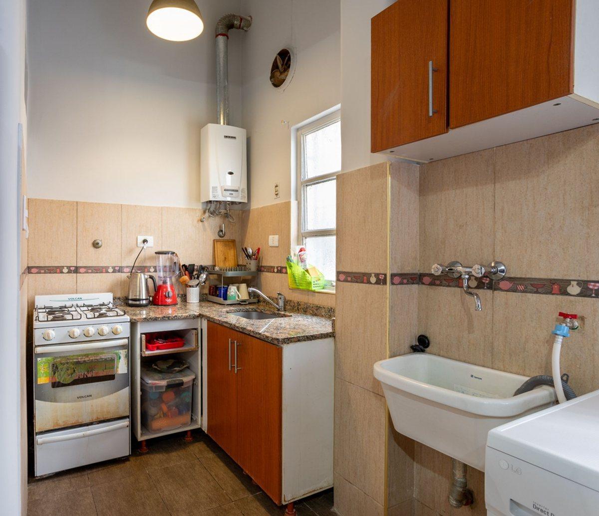 Foto de VENTA DEPARTAMENTO PB 3 AMBIENTES. LA BOCA, imagen 3