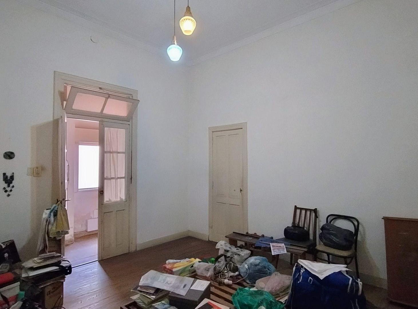 Foto de CASA 5 AMB C/COCHERA JARDIN Y QUINCHO BERNAL ESTE, imagen 1