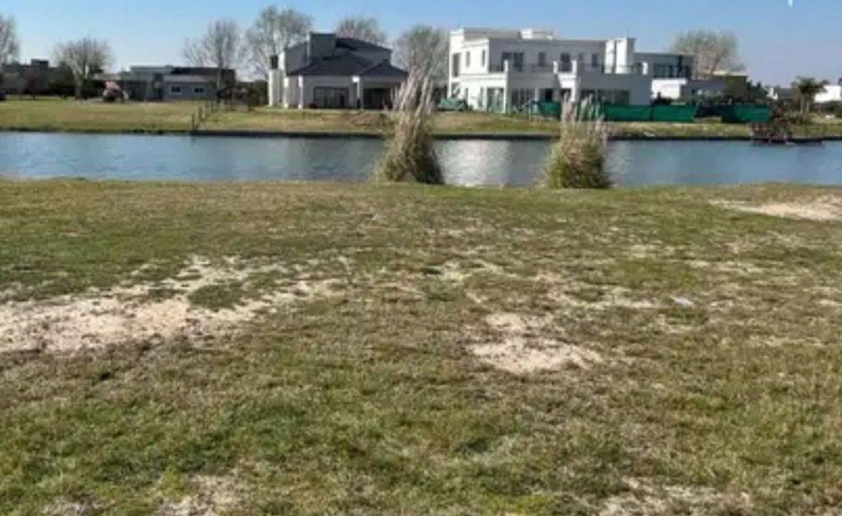 Foto de VENTA/PERMUTA Lote Principado de San Vicente 685mt, imagen 1