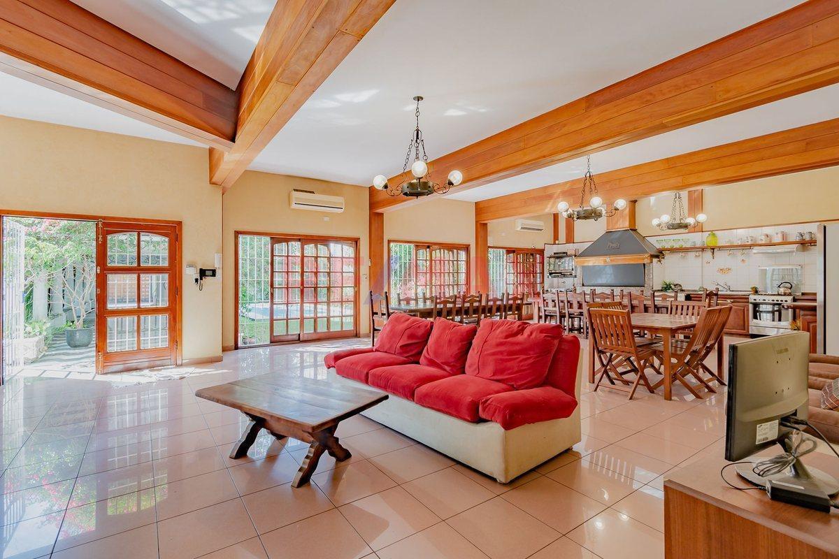 Foto de Terreno Casa 4 Lotes Quincho Pileta Galeri Cochera, imagen 2