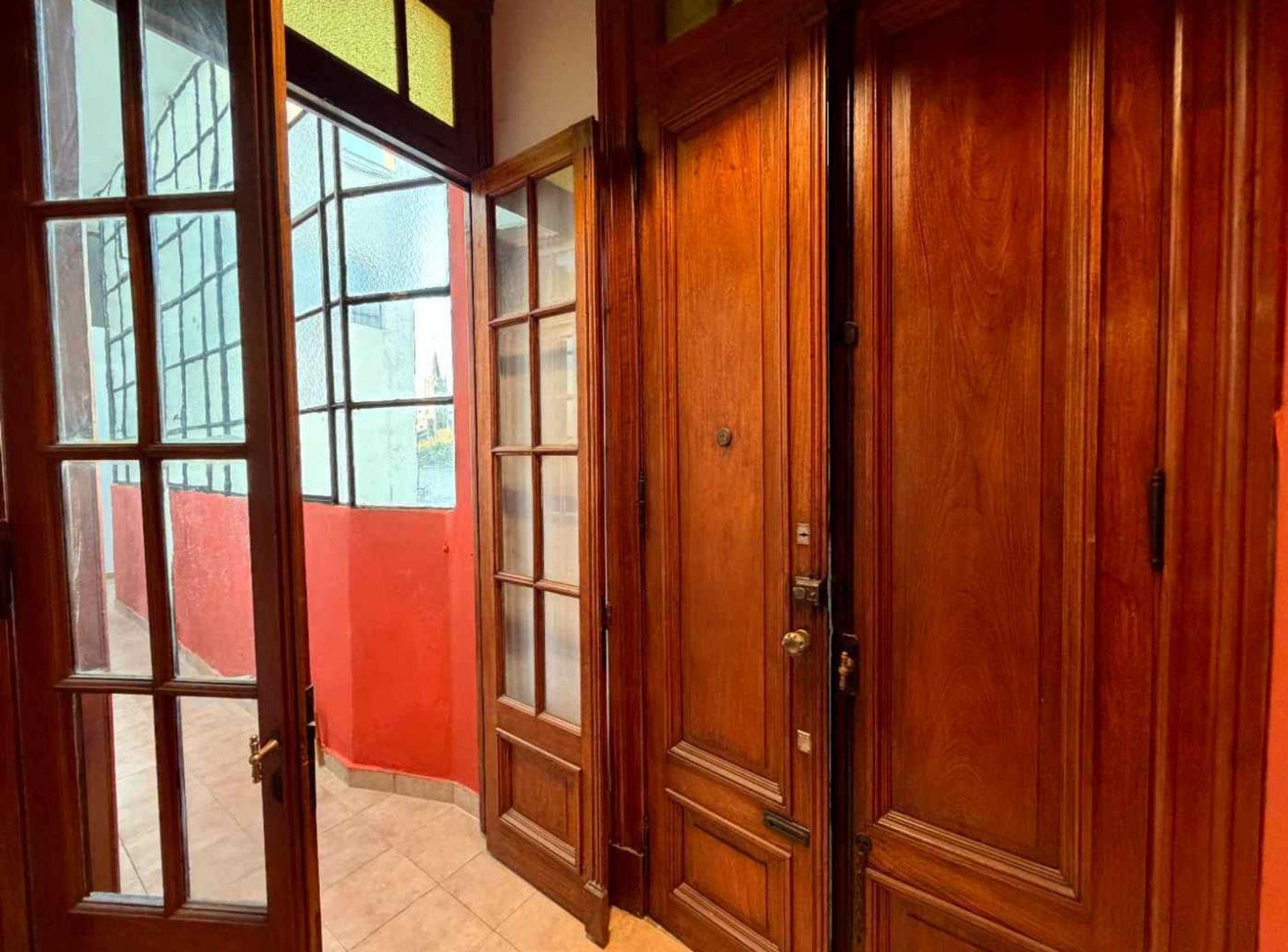 Foto de DEPTO 4 AMBIENTES + TERRAZA EN VENTA AV. BELGRANO, imagen 1