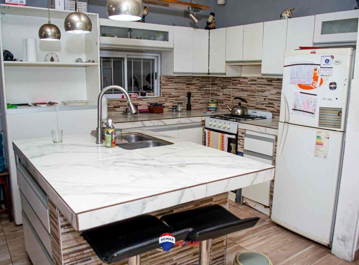 Foto de CASA 4 AMB JARDIN GALPON W. MORRIS, HURLINGHAM, imagen 3