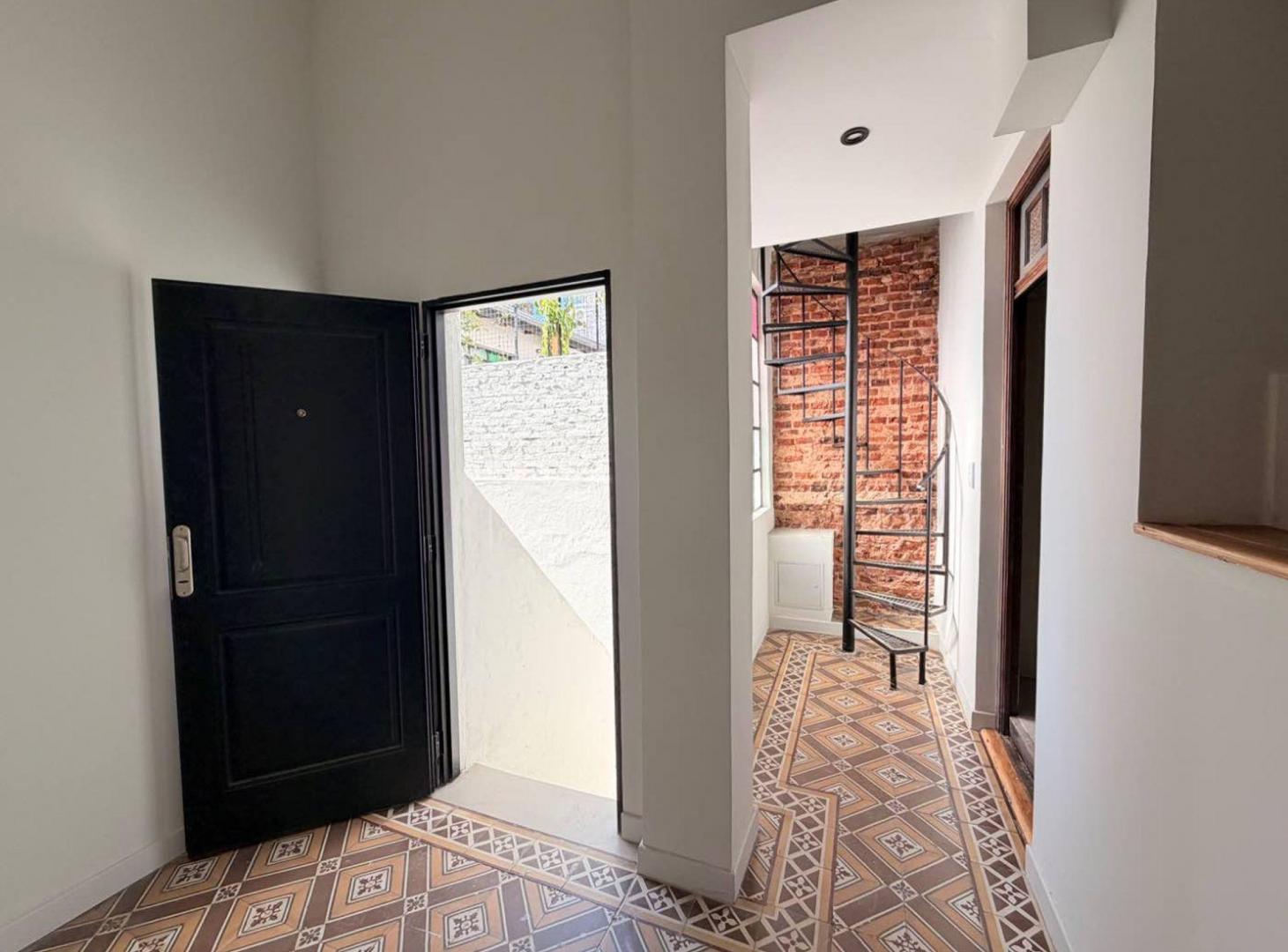 Foto de VENTA PH 3 AMBIENTES QUINCHO VILLA URQUIZA, imagen 1