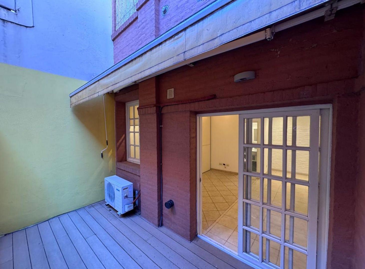 Foto de Alquiler monoambiente con patio. Muy bajas expensa, imagen 5