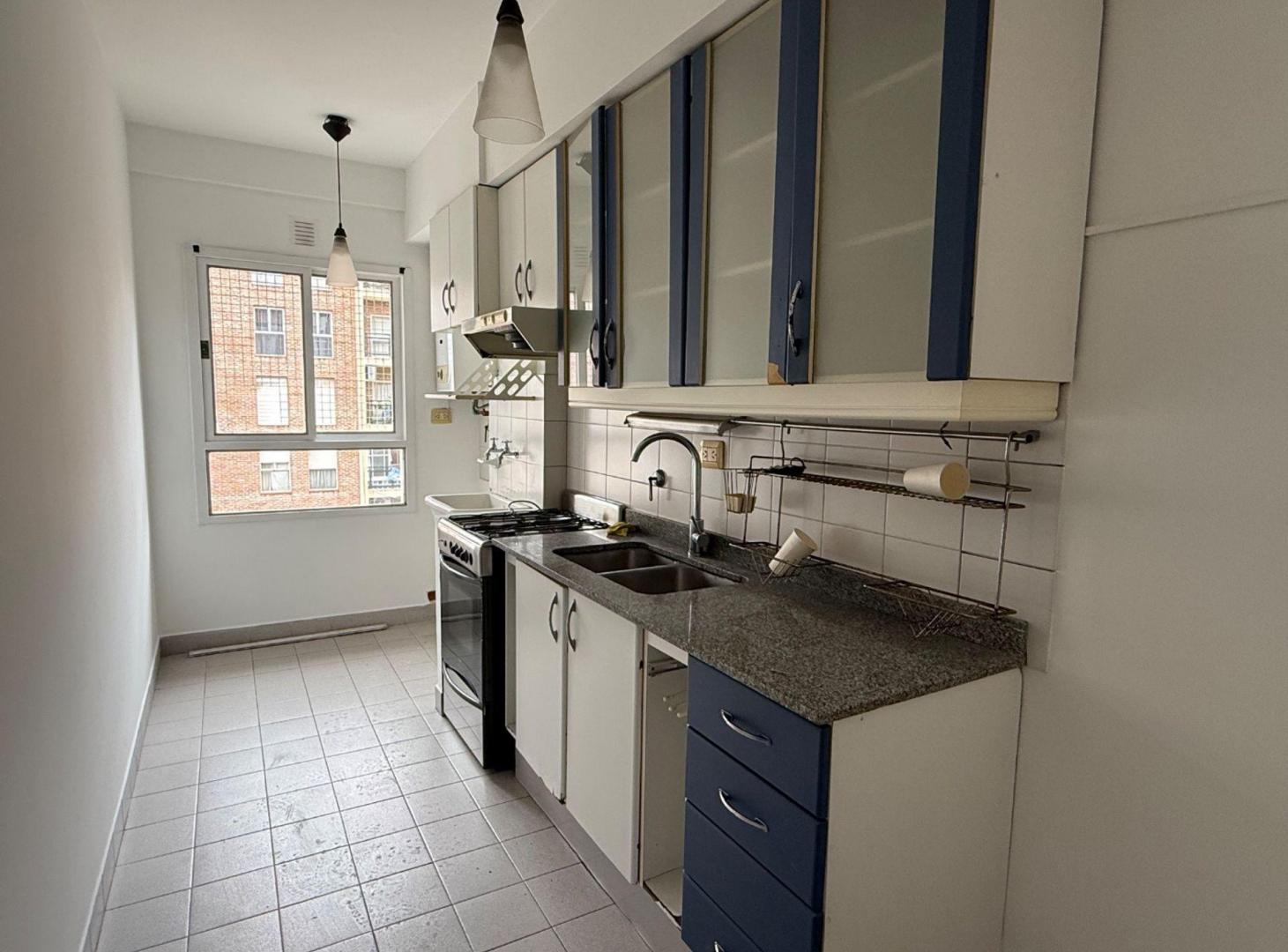 Foto de VENTA DEPARTAMENTO 3 AMB CON COCHERA, LA BOCA, imagen 3