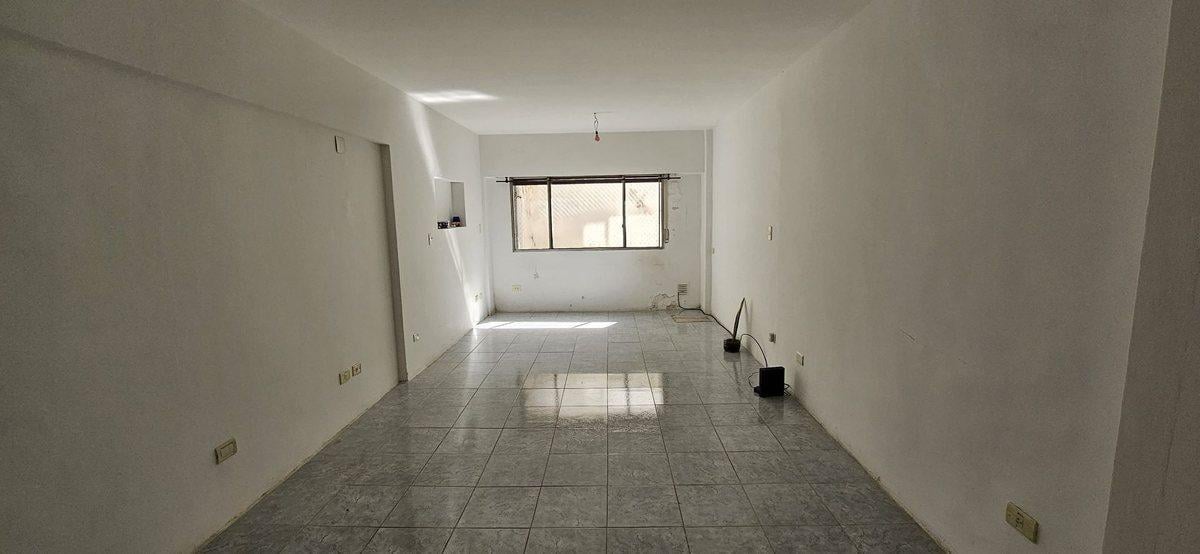 Foto de VENTA MONOAMBIENTE APTO PROFESIONAL CON RENTA, imagen 2