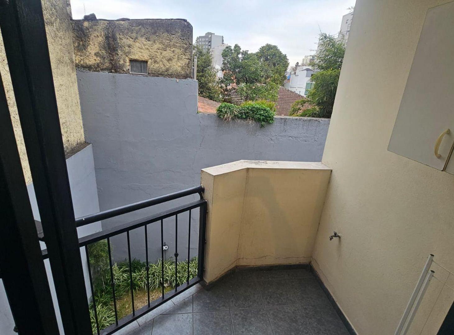 Foto de ALQUILER DEPTO 2AMB BALCÓN COCHERA VILLA SARMIENTO, imagen 4