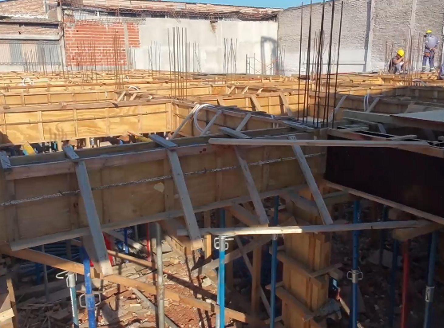 Foto de VENTA DEPARTAMENTOS EN POZO EN LOMAS DE ZAMORA, imagen 2