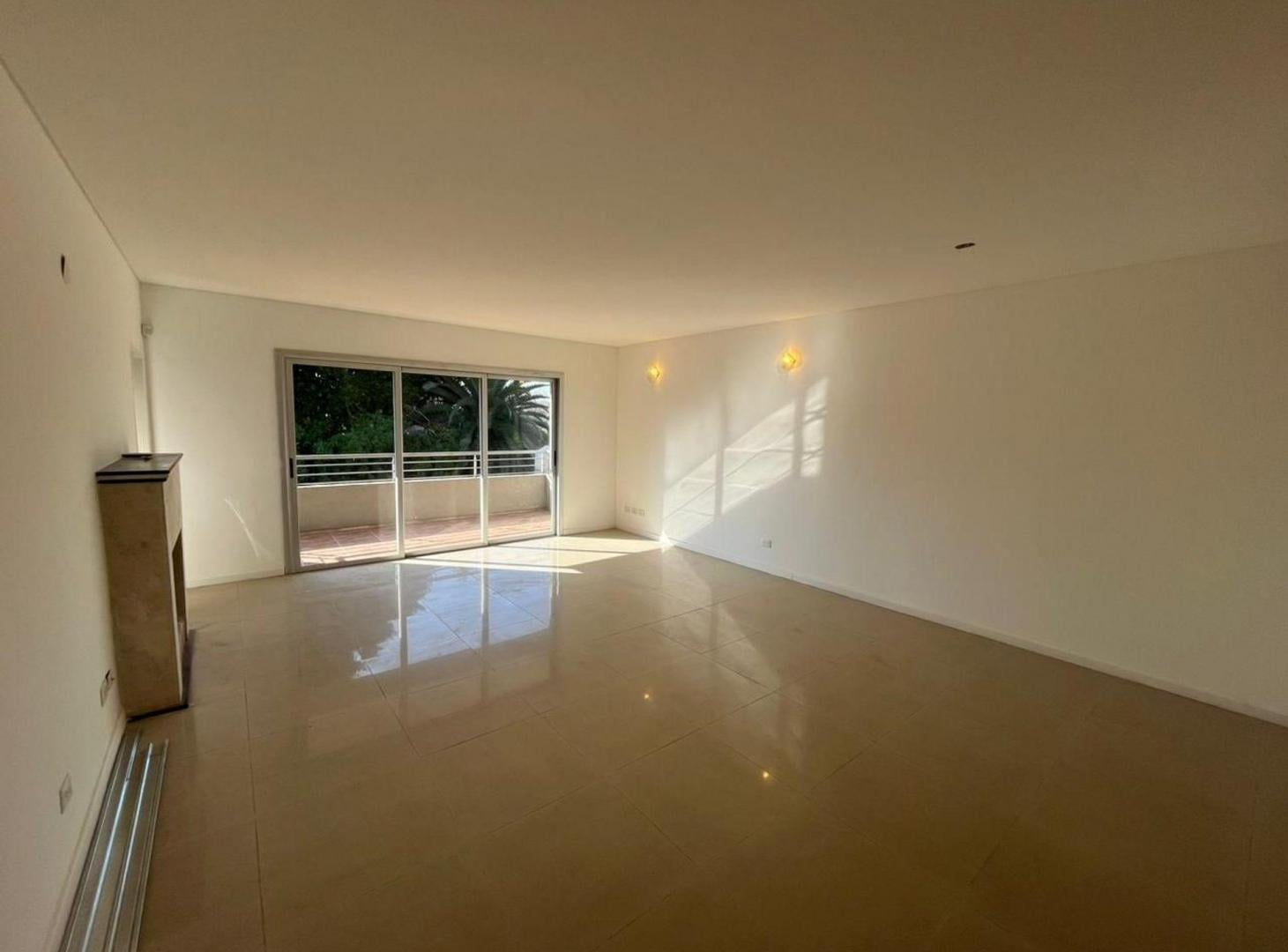 Foto de Departamento en alquiler – Av. del Libertador 13.4, imagen 1