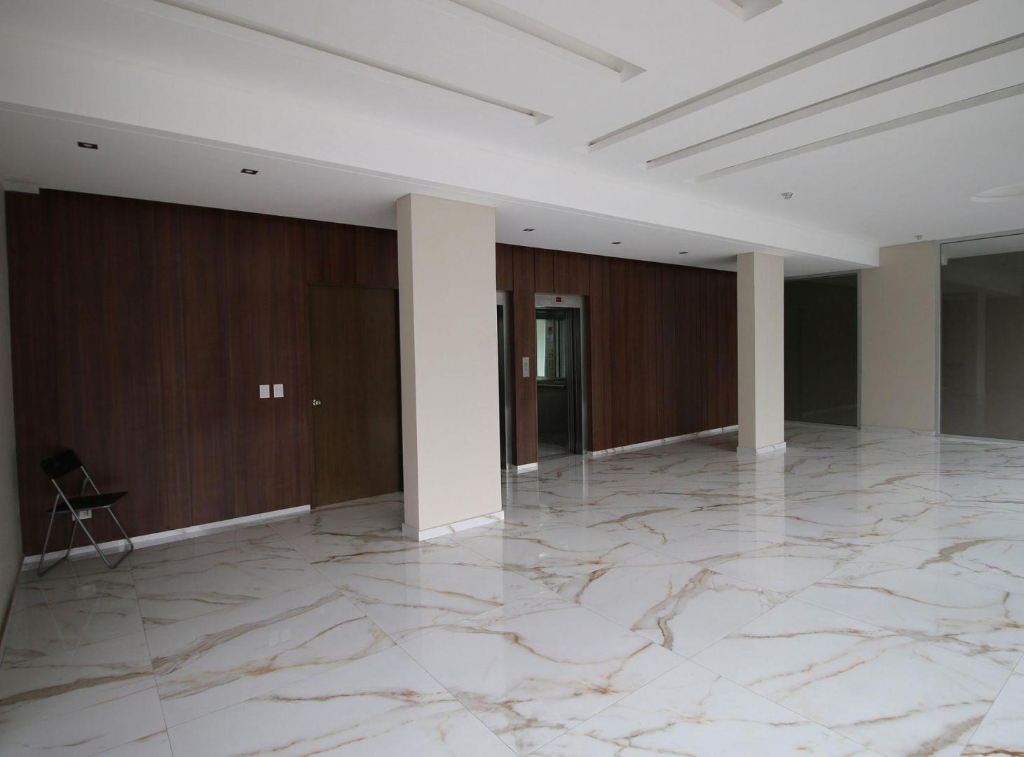Foto de VENTA DOS AMBIENTES COCHERA APTO CREDITO ESTRENAR, imagen 2