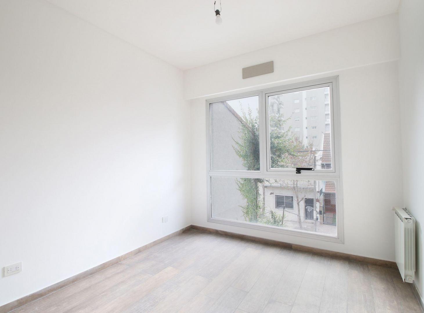 Foto de VENTA DOS AMBIENTES COCHERA APTO CREDITO ESTRENAR, imagen 5