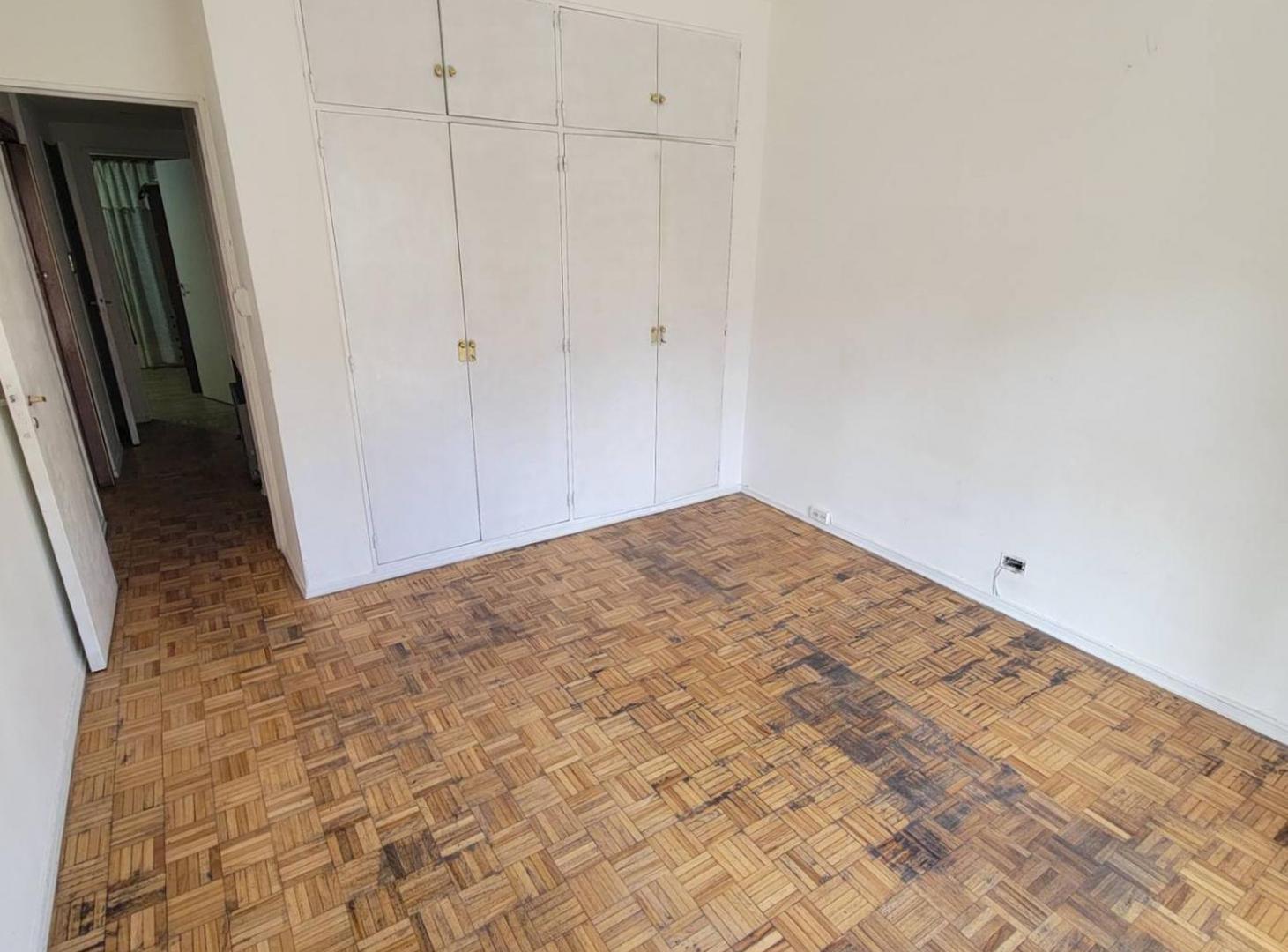 Foto de Depto 4 ambientes c Balcon Belgrano a renovar, imagen 4