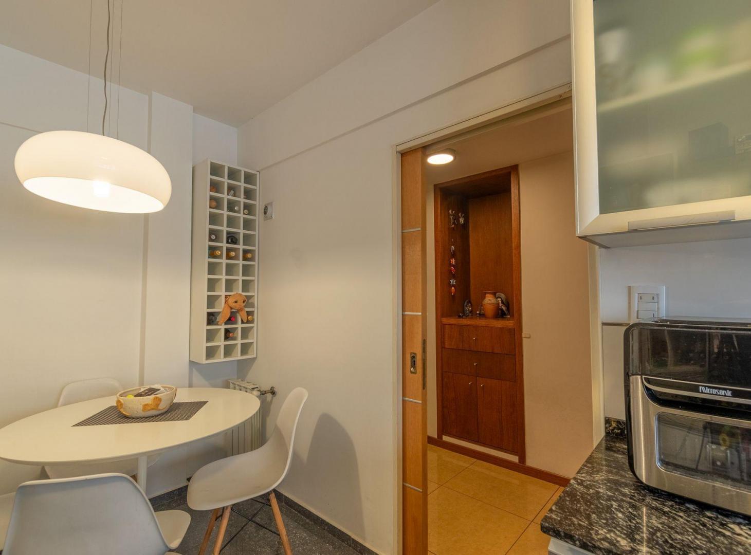 Foto de Venta 4 ambie Balcon al frente 2 cocheras sum, imagen 3