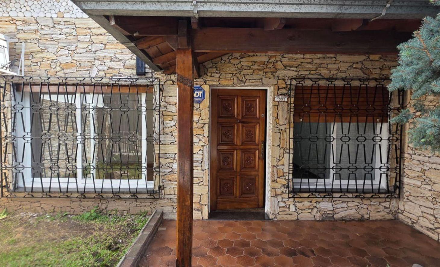 Foto de VENTA CASA 3 AMBIENTES GARAGE PATIO SAN JUSTO, imagen 1