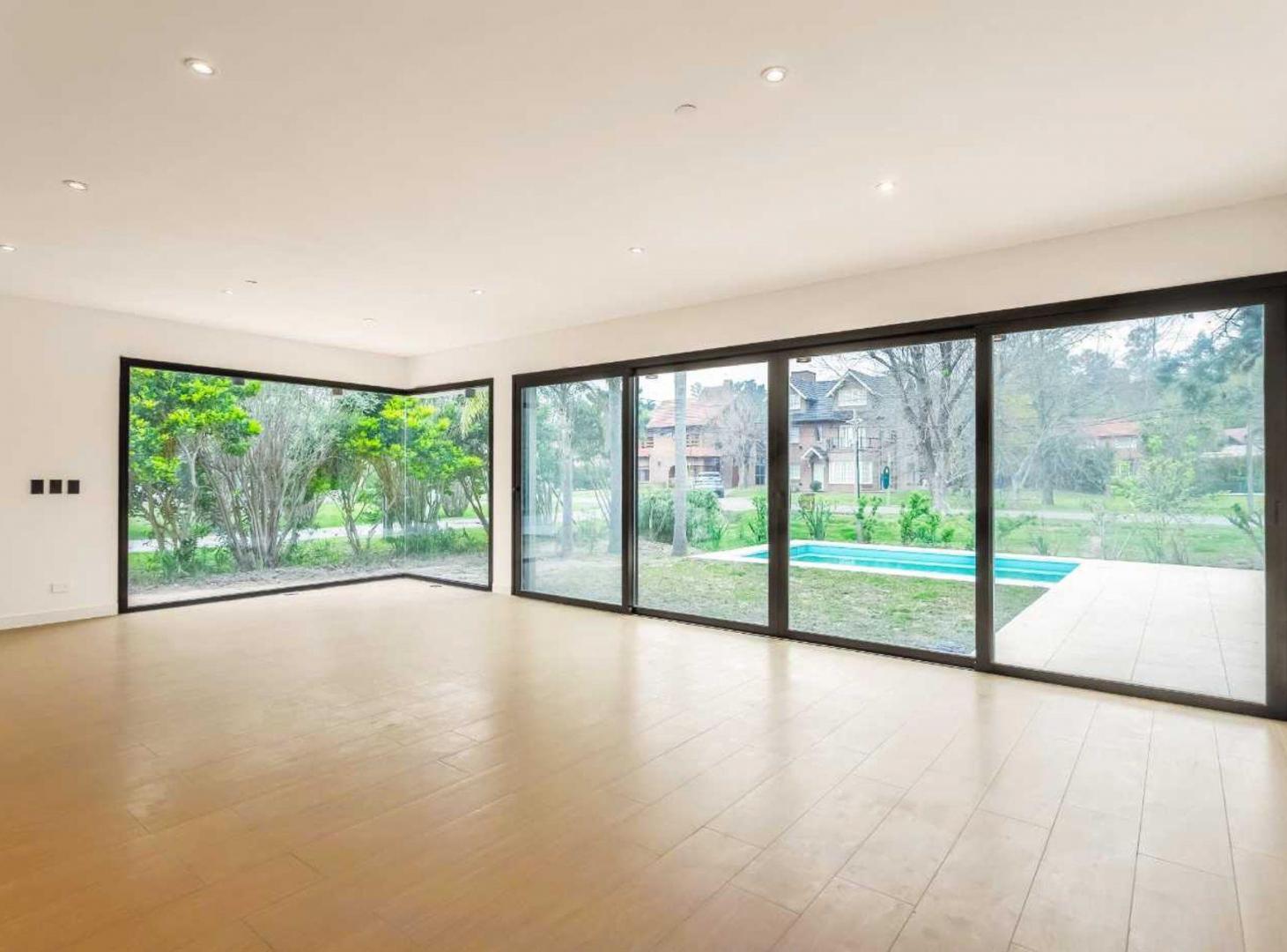 Foto de Casa a estrenar en Club Náutico Escobar, imagen 3