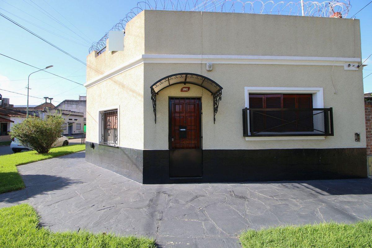 Foto de VENTA CASA EN OCHAVA EXCELENTE ESTADO, imagen 1