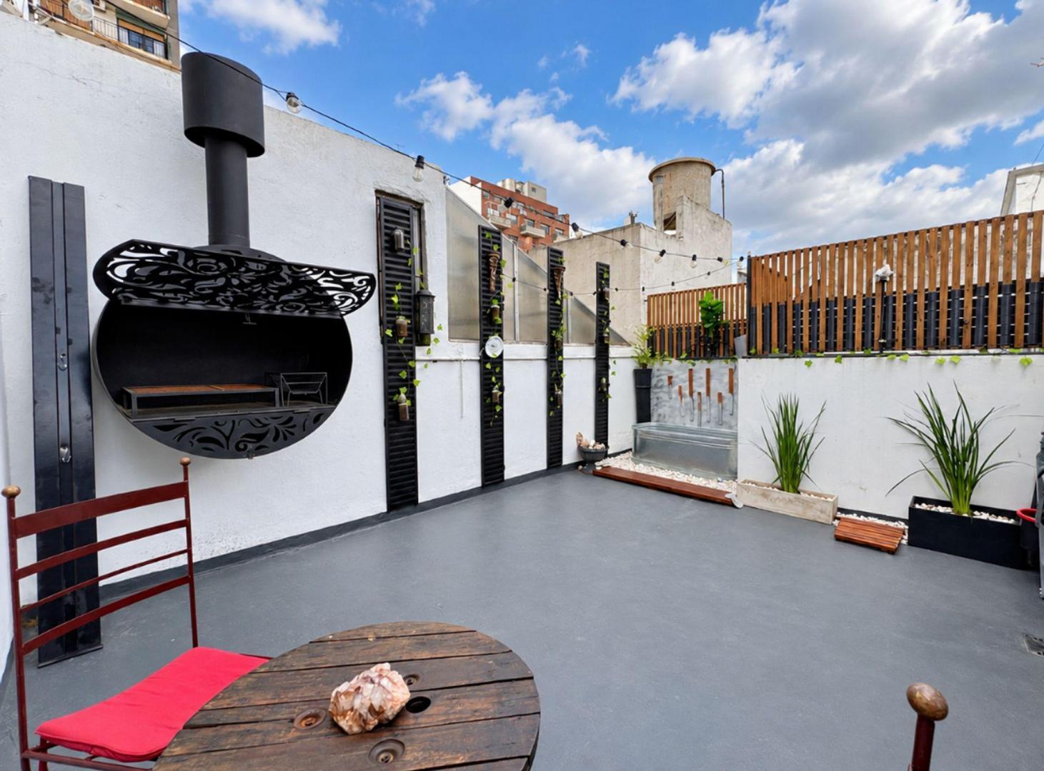 Foto de VENTA PH C/ TERRAZA QUINCHO PARRILLA VILLA URQUIZA, imagen 2