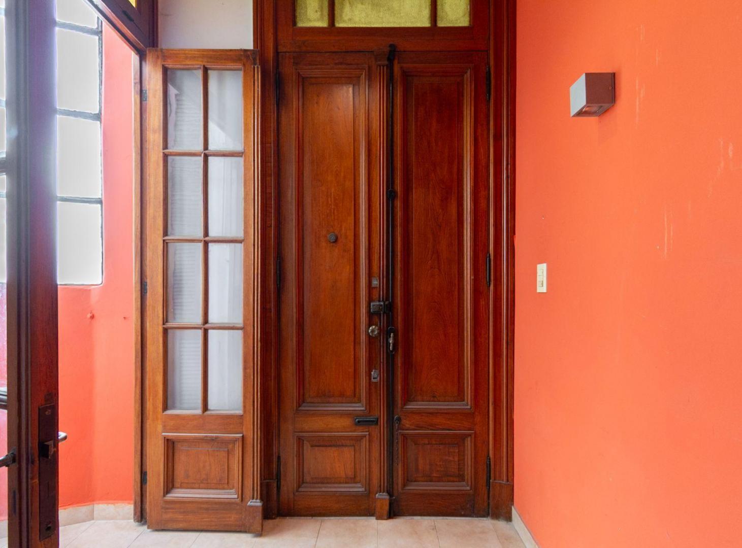 Foto de DEPTO 4 AMBIENTES + TERRAZA EN VENTA AV. BELGRANO, imagen 4