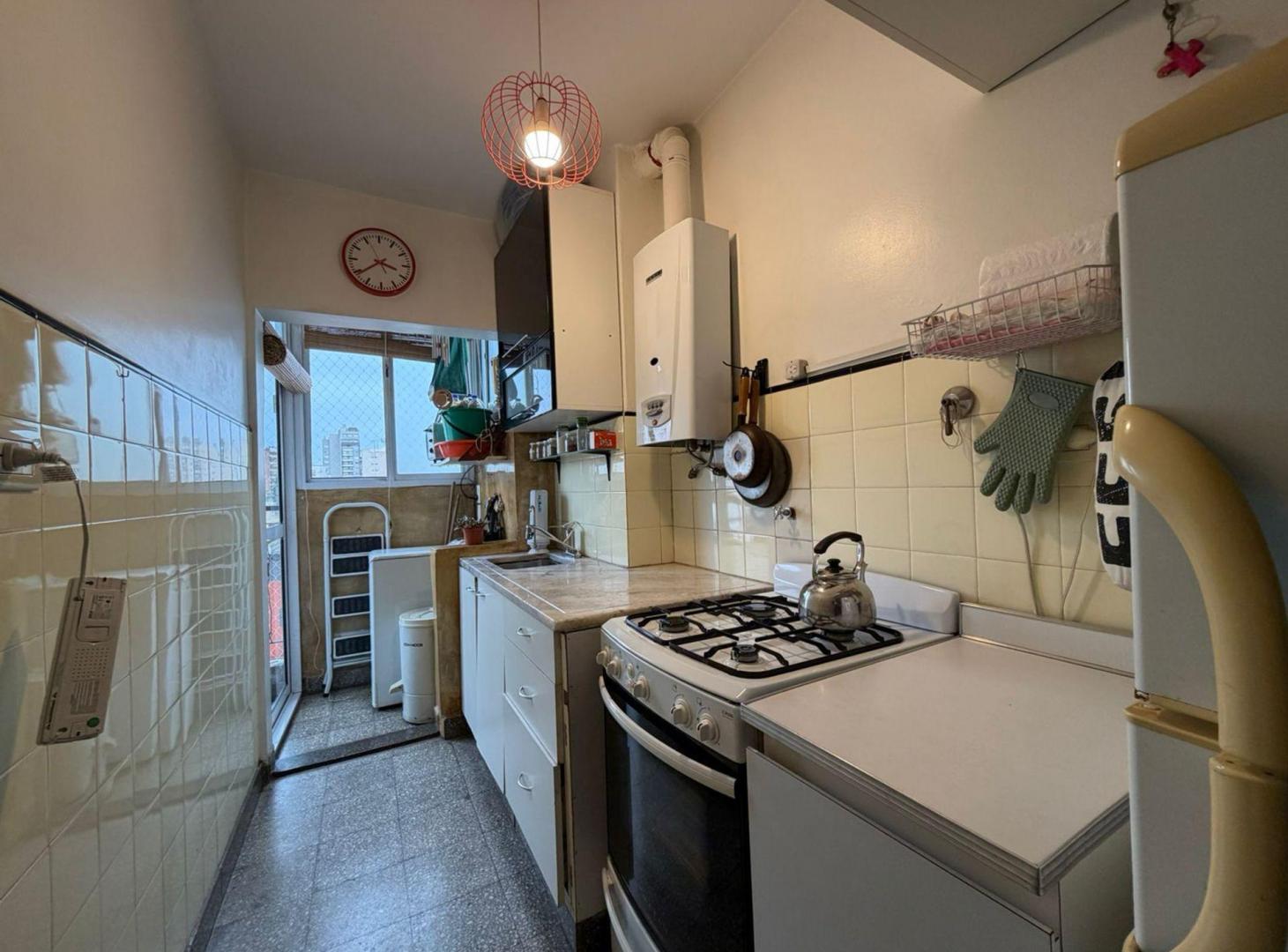 Foto de VENTA 2 AMB. C/BALC. APTO CREDITO Y PERMUTA.BOEDO., imagen 1