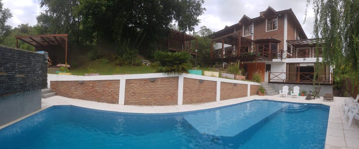 Casa en Venta en Villa Carlos Paz, 6 Dorm. 4