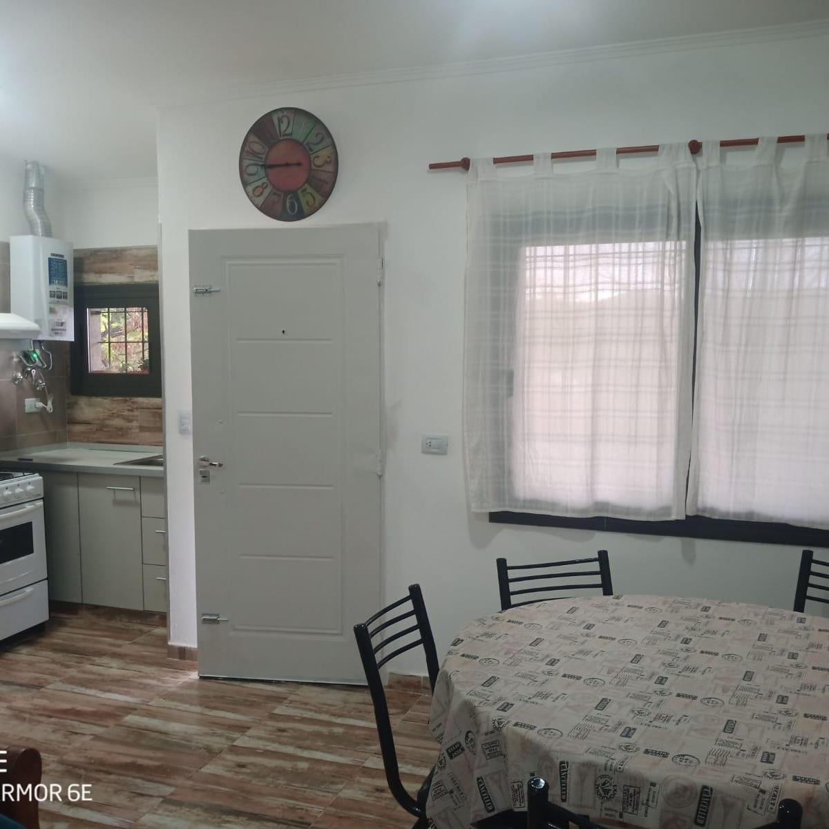 Casa en Venta en Villa Carlos Paz, 6 Dorm. 3