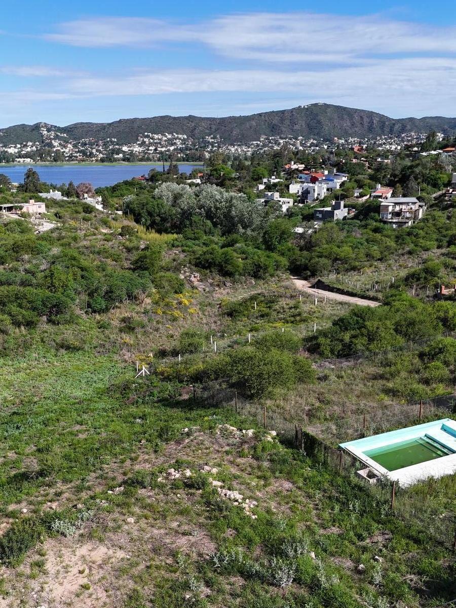 Terreno en venta en Villa del Lago