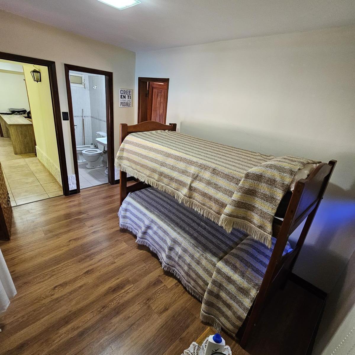 Casa en Venta 6 Dorm. en Villa Carlos Paz 1