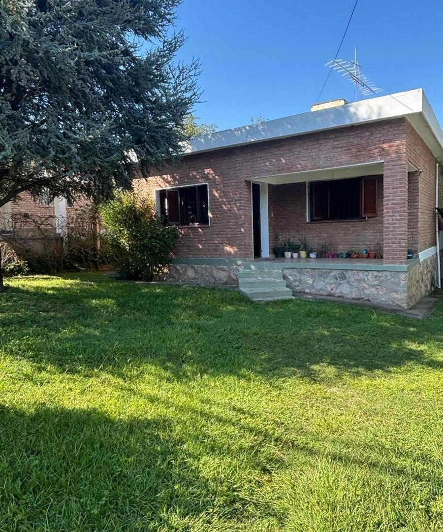 Casa en venta dos dormitorios en Playas de Oro
