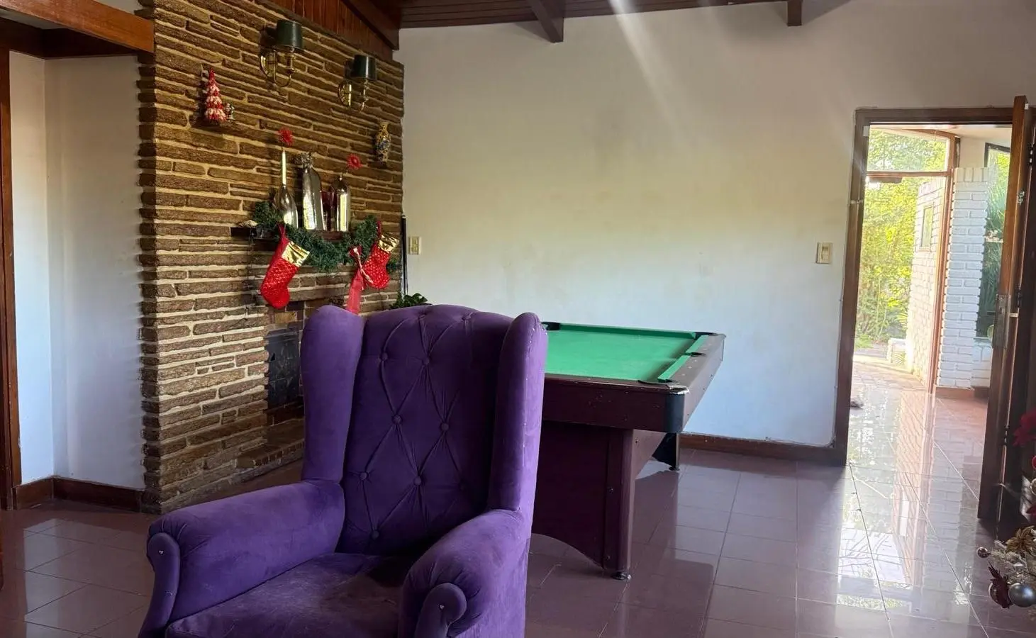 CASA DE 3 DORMITORIOS, PILETA Y UNA VISTA SOÑADA. 4