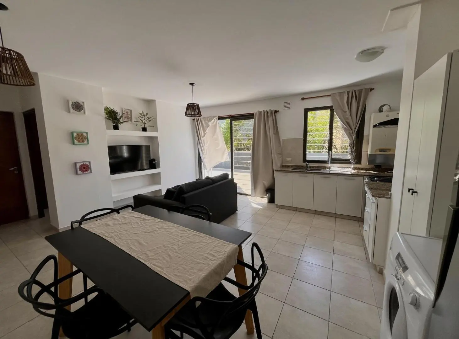 Departamento en venta de 1 dormitorio con terraza y vista en Villa Carlos Paz 2