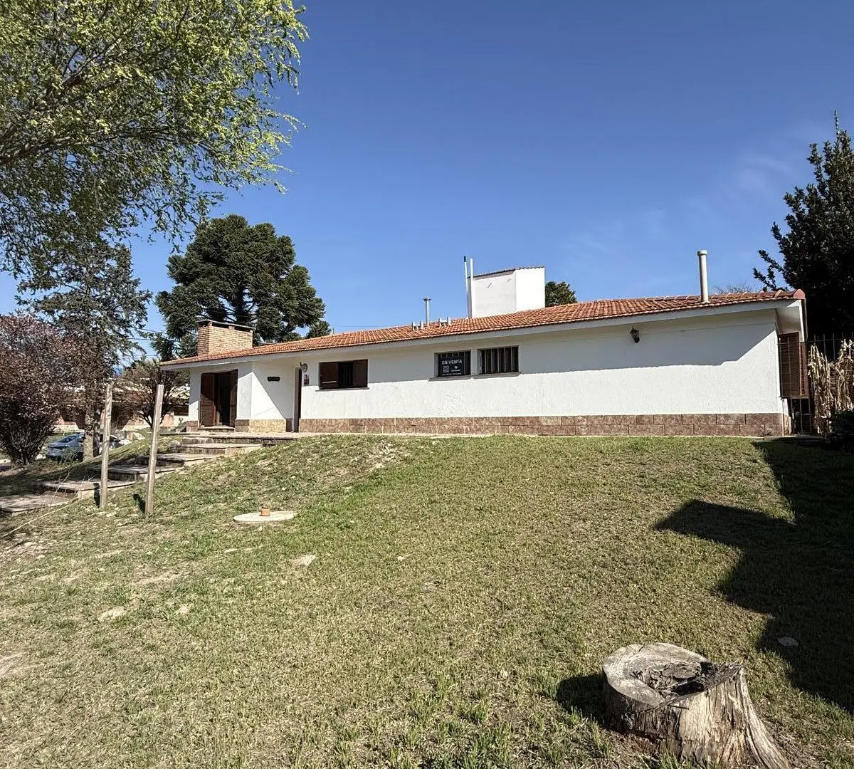 Casa FRENTE al río de 4 habitaciones en Villa Carlos Paz 4