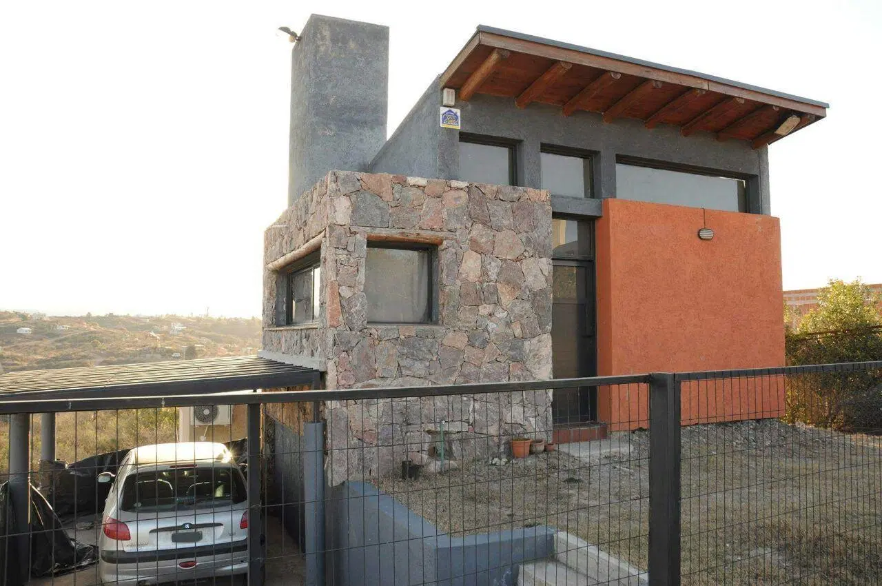 Casa en venta con vista en Estancia Vieja, terraza amplia. 2