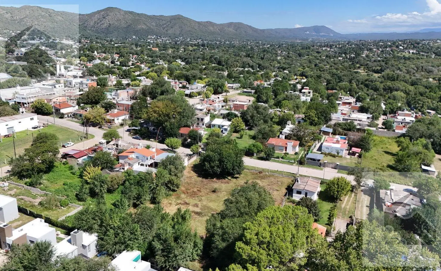 TERRENO 600 MT2 EN OPORTUNIDAD APTO 6 UNIDADES | PLA8061627 |59157000 1