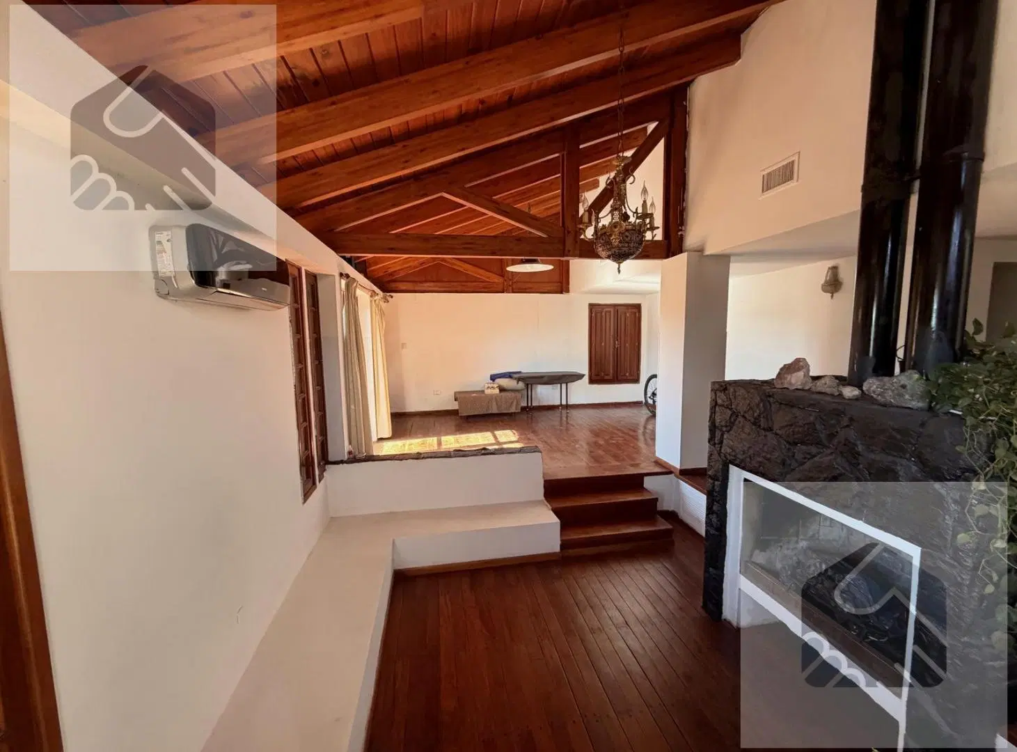 Casa en venta en Costa Azul con 4 dormitorios, pileta y sauna 2