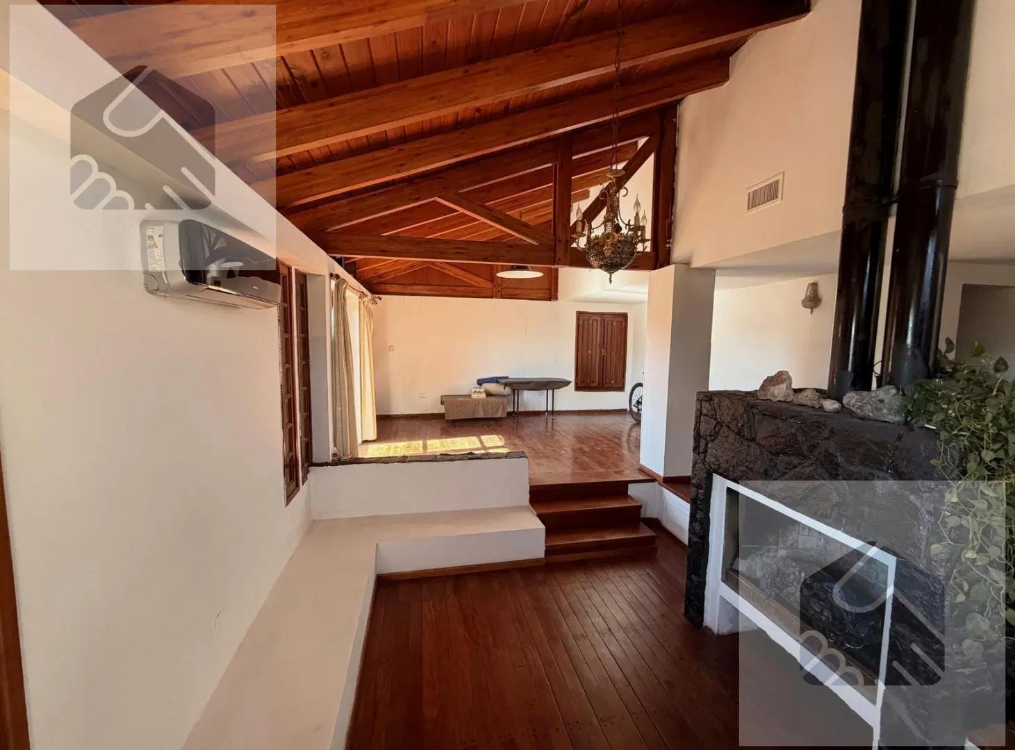 Casa en venta en Costa Azul con 4 dormitorios, pileta y sauna 5