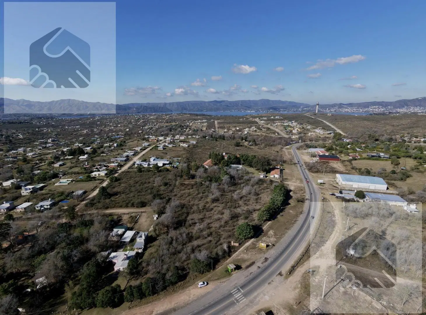 INCREIBLE LOTE SOBRE RUTA 38| 12.482m2 SANTA CRUZ DEL LAGO | PLA8245462 | 59398927 5