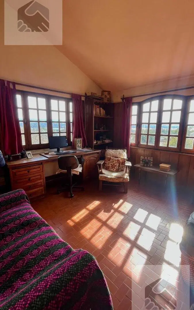 Casa 4 dormítorios 3 baños 2 cocheras | Costa Azul 5