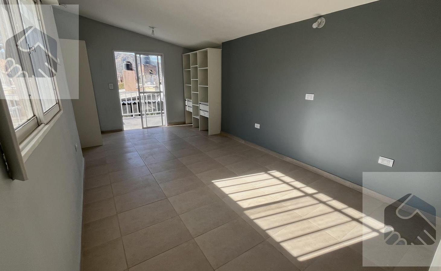 Foto de CASA 2 DORMITORIOS CON PILETA Y 450MT2 DE TERRENO 100% RECICLADA |, imagen 5