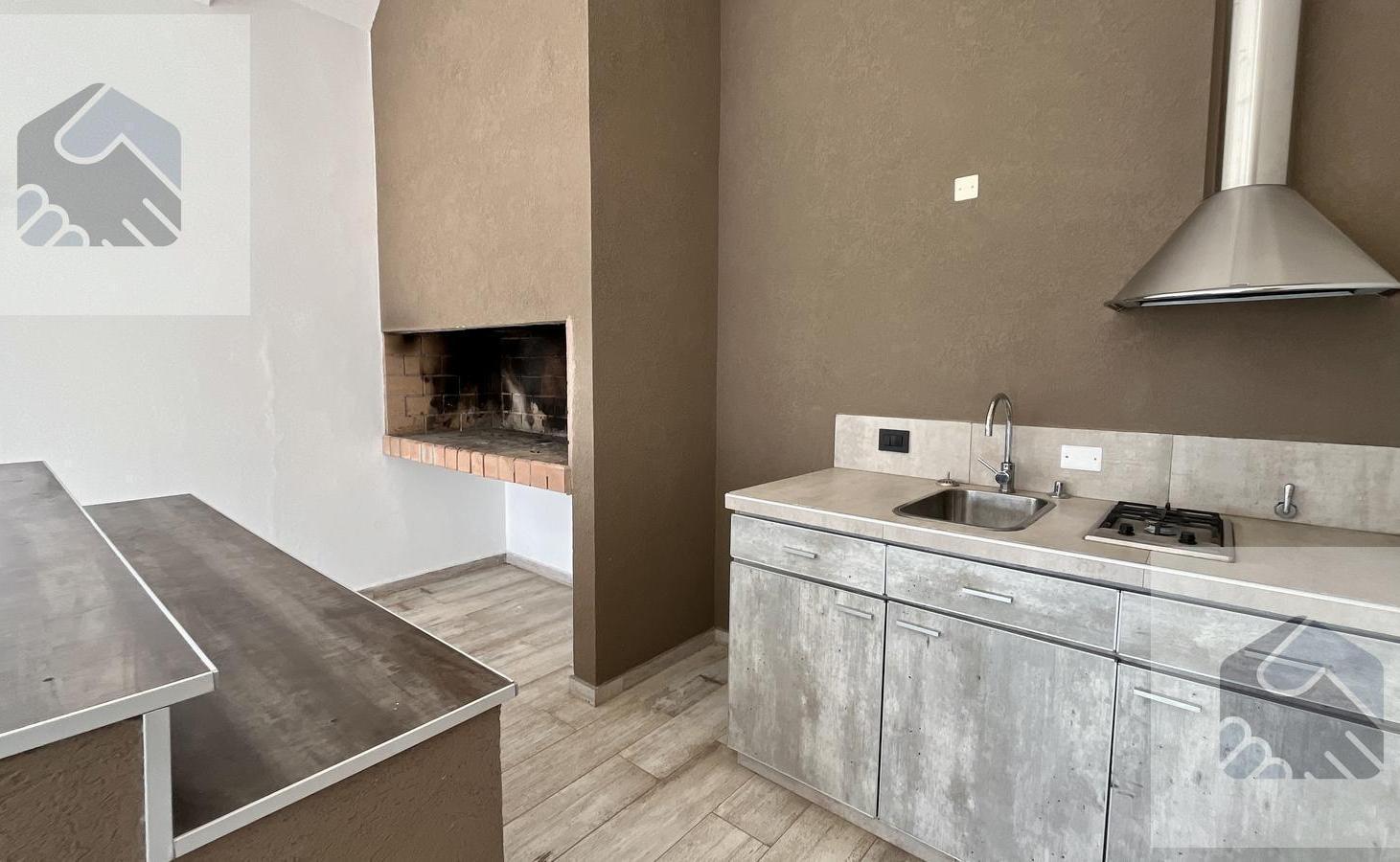 Foto de Casa en venta en Country Causana con 4 dormitorios y pileta. /, imagen 5