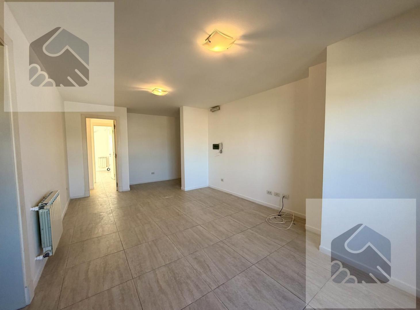 Departamento en venta en Barrio Villa Dominguez con vista al lago